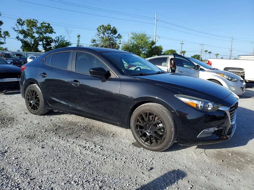 2017 MAZDA 3   