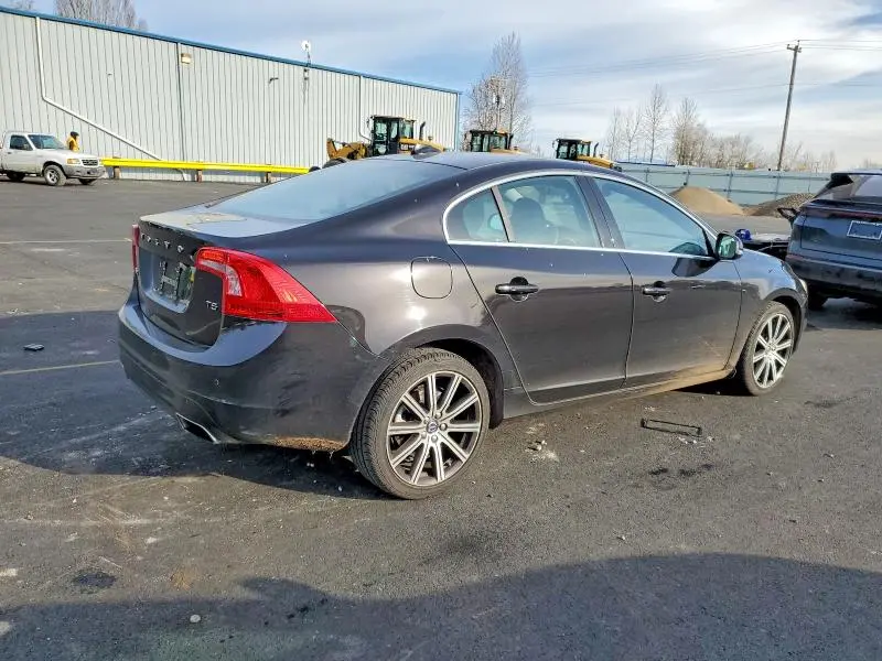 2015 VOLVO S60 PREMIER  