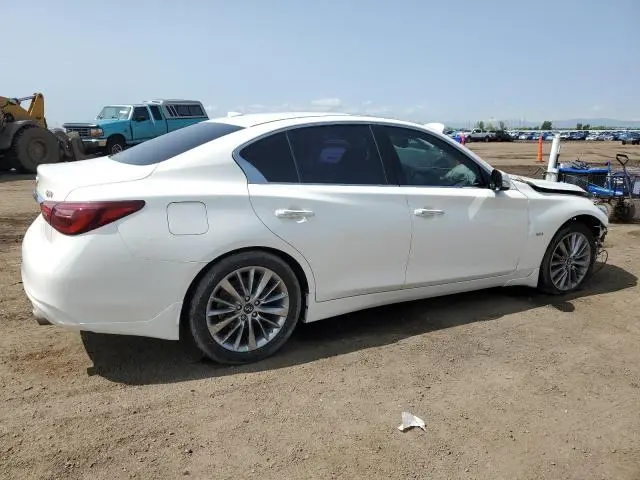 2019 INFINITI Q50 LUXE  