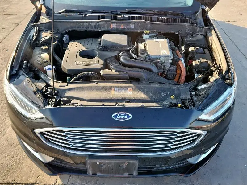 2017 FORD FUSION TITANIUM HEV  