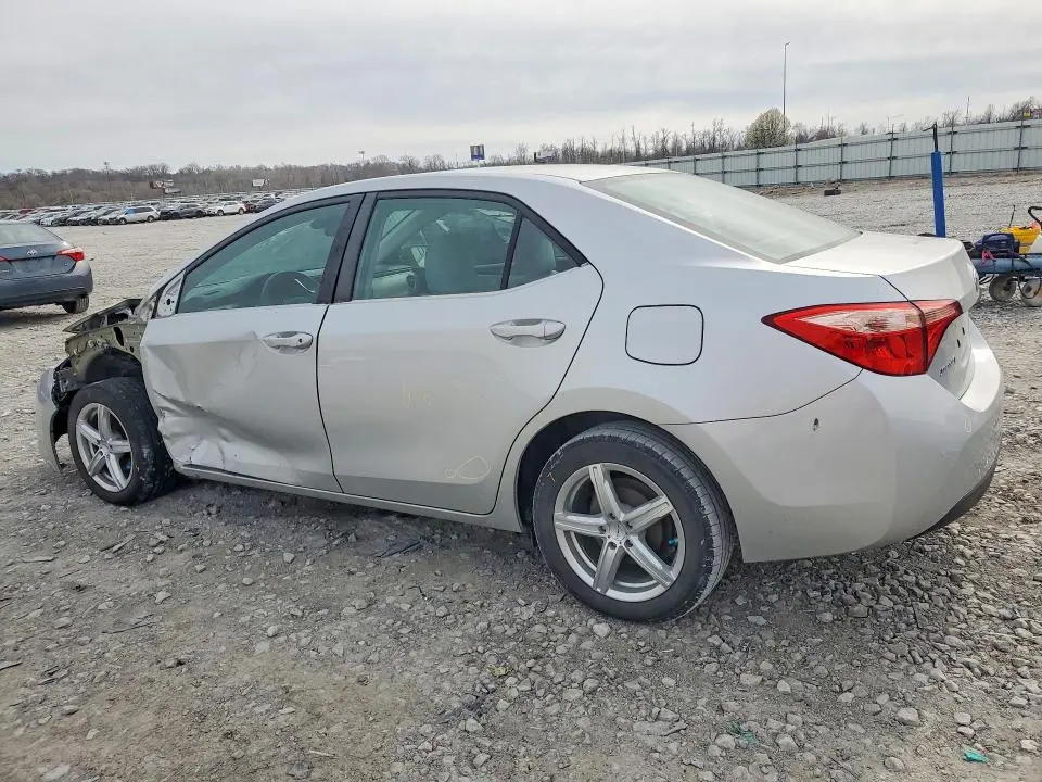 2018 TOYOTA COROLLA LE  