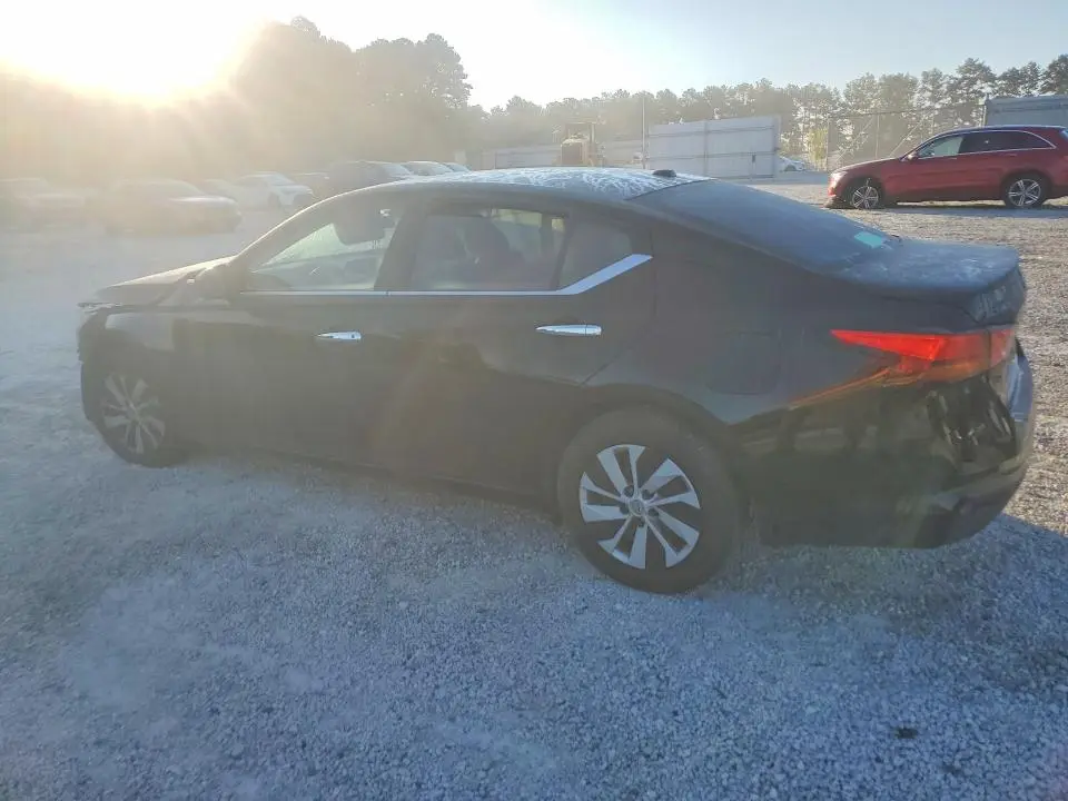 2025 NISSAN ALTIMA S  
