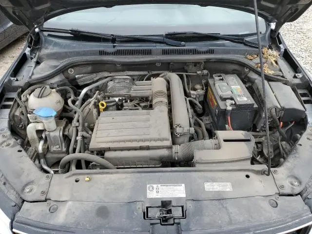 2016 VOLKSWAGEN JETTA SE  