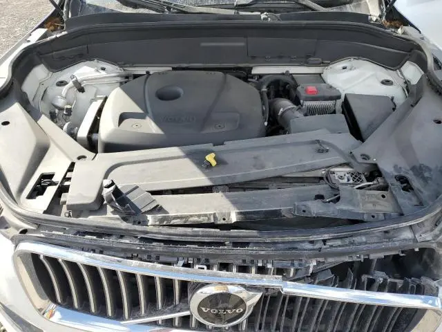 2020 VOLVO XC90 T5 MOMENTUM  