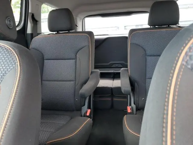 2021 GMC ACADIA AT4  