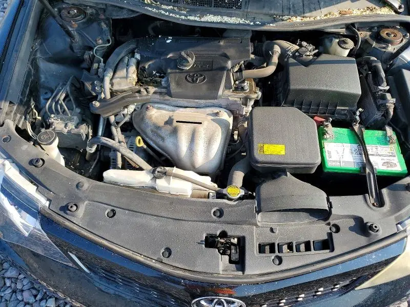 2014 TOYOTA CAMRY SE  