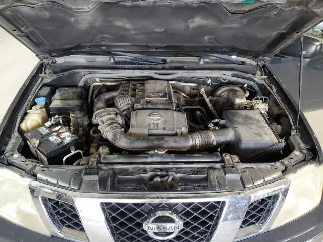 2011 NISSAN FRONTIER S  