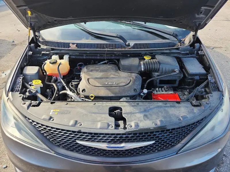 2018 CHRYSLER PACIFICA L  