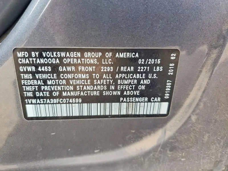 2015 VOLKSWAGEN PASSAT S  