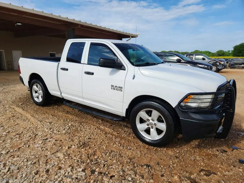 2013 RAM 1500 ST  