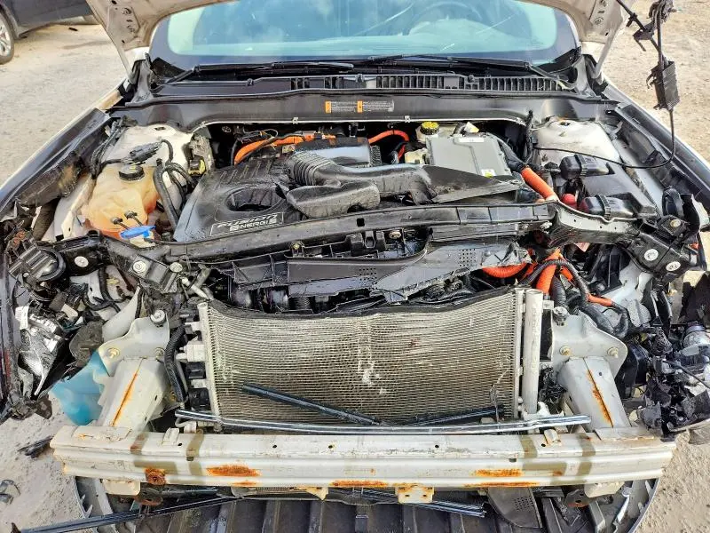 2013 FORD FUSION TITANIUM PHEV  
