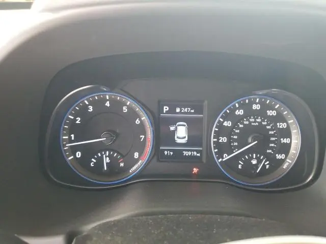 2019 HYUNDAI KONA SE  
