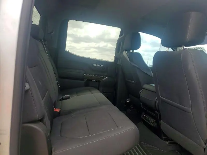 2019 GMC SIERRA K1500 SLE  
