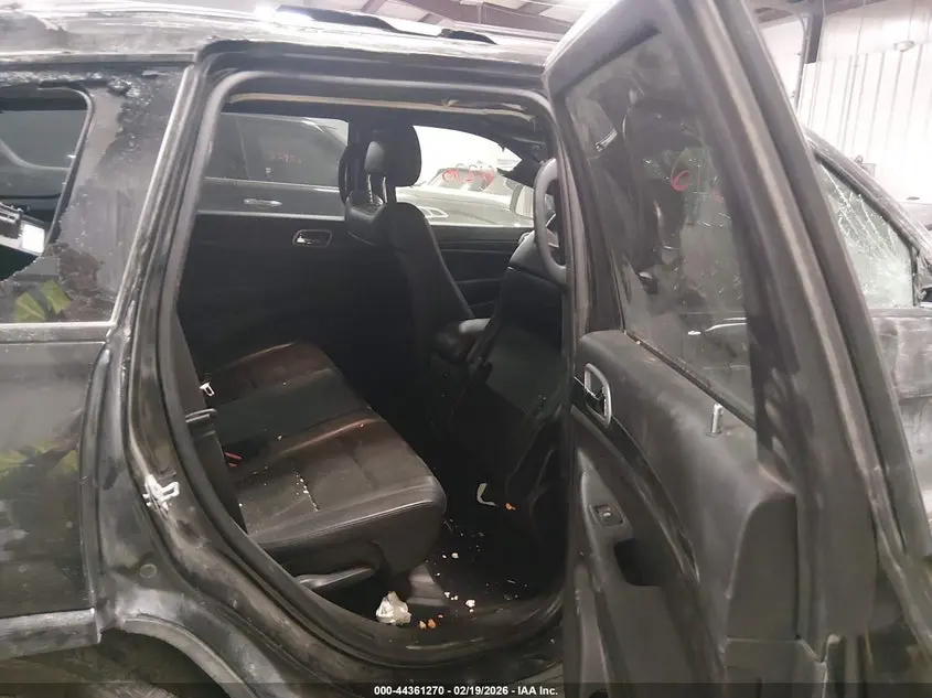 2021 JEEP GRAND CHEROKEE LAREDO X 4X4