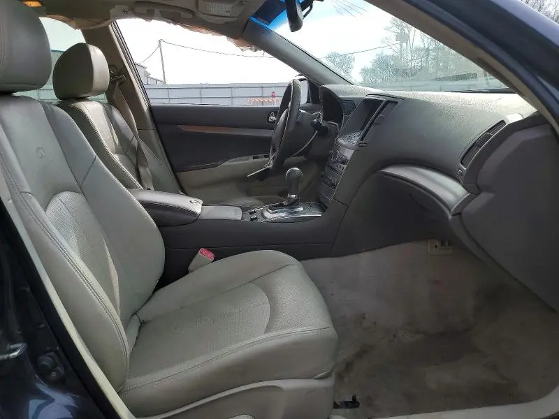 2013 INFINITI G37 BASE  