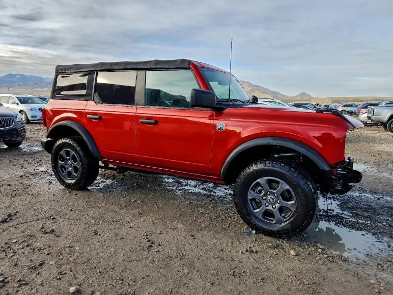 2022 FORD BRONCO BASE  