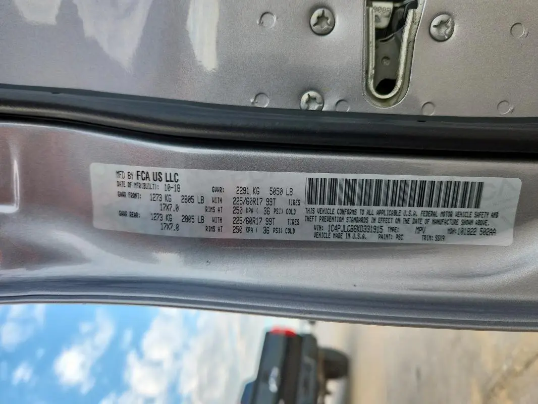 2019 JEEP CHEROKEE LATITUDE  