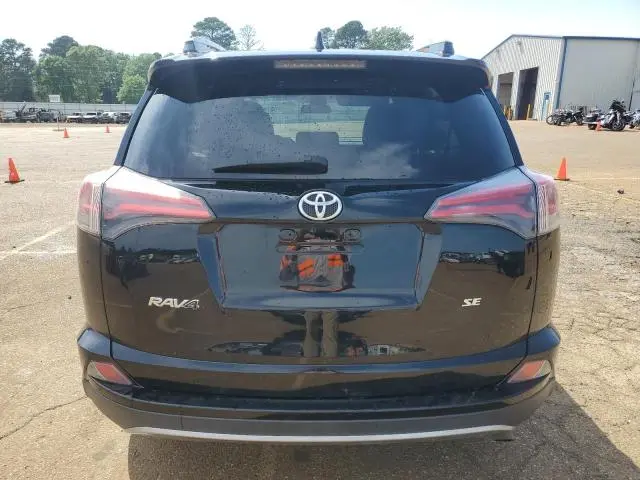 2017 TOYOTA RAV4 SE