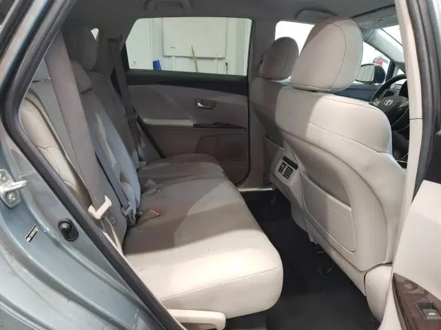 2012 TOYOTA VENZA LE  