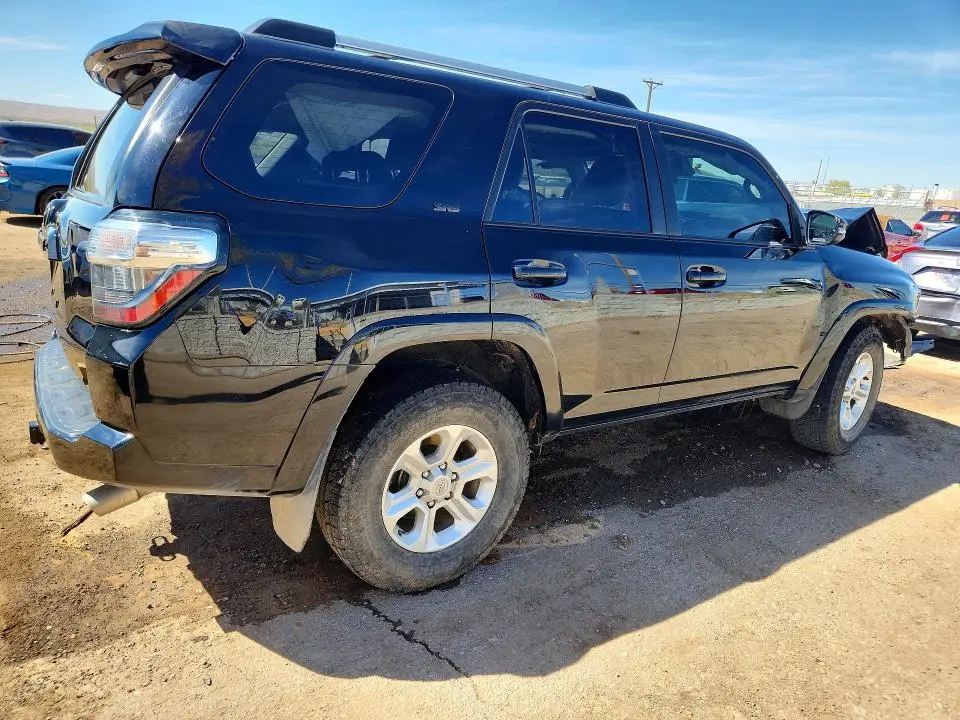 2023 TOYOTA 4RUNNER SR5 PREMIUM  