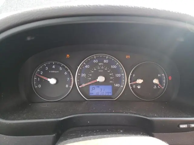 2010 HYUNDAI SANTA FE SE