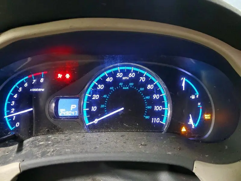 2012 TOYOTA SIENNA XLE 8-PASSENGER  