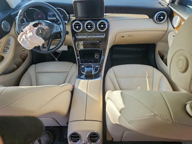 2017 MERCEDES-BENZ GLC 300  