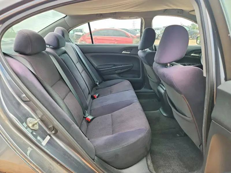 2011 HONDA ACCORD LXP  
