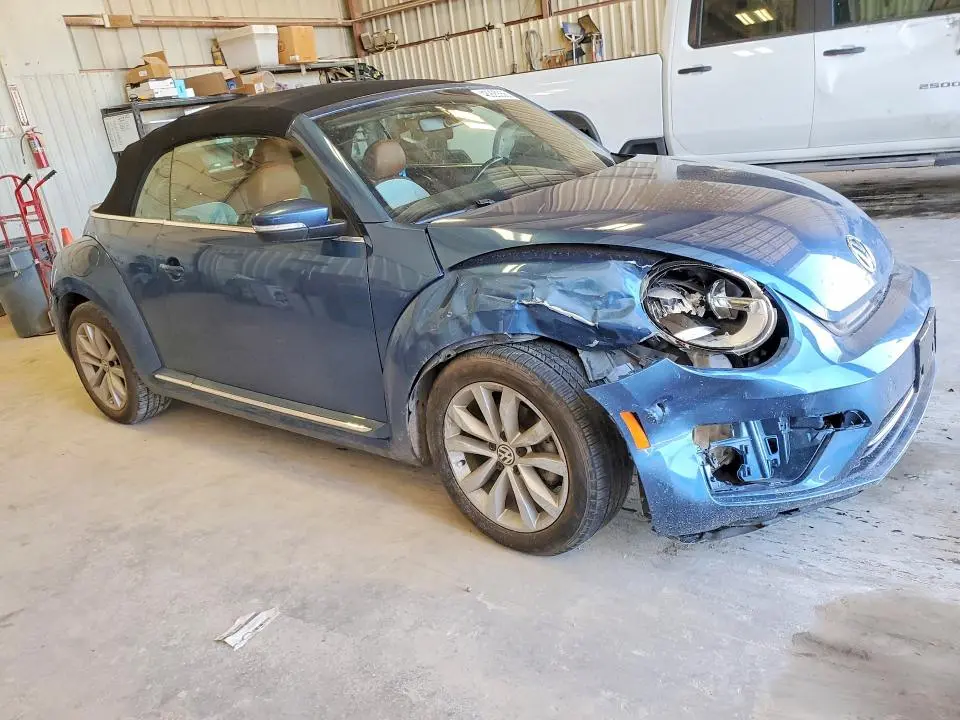 2017 VOLKSWAGEN BEETLE S  
