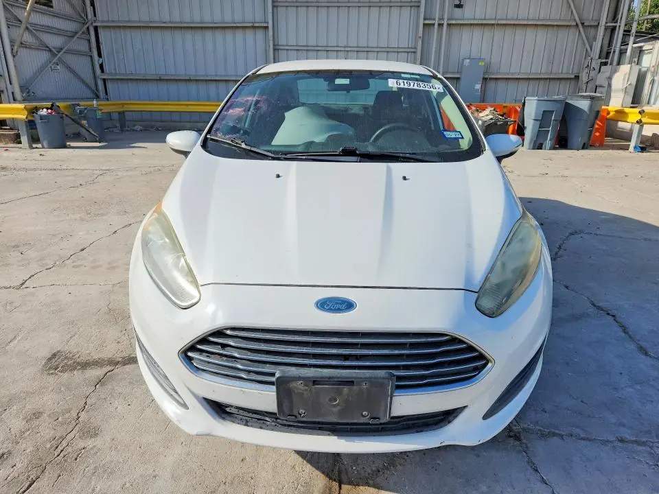 2015 FORD FIESTA SE  