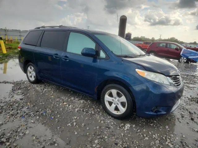 2011 TOYOTA SIENNA LE  