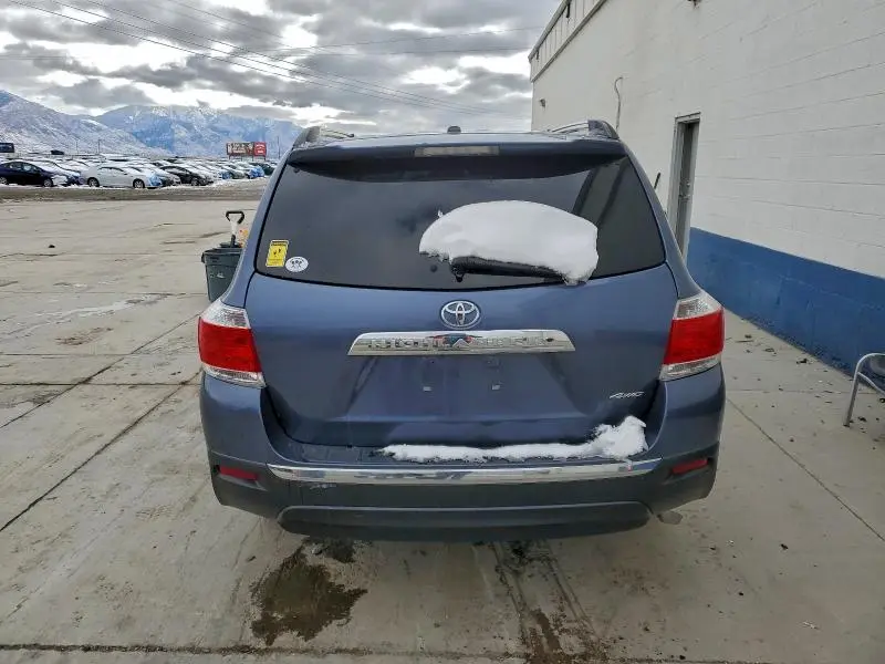 2012 TOYOTA HIGHLANDER LIMITED  