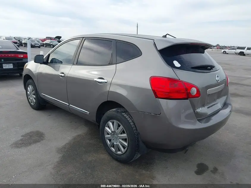 2013 NISSAN ROGUE S