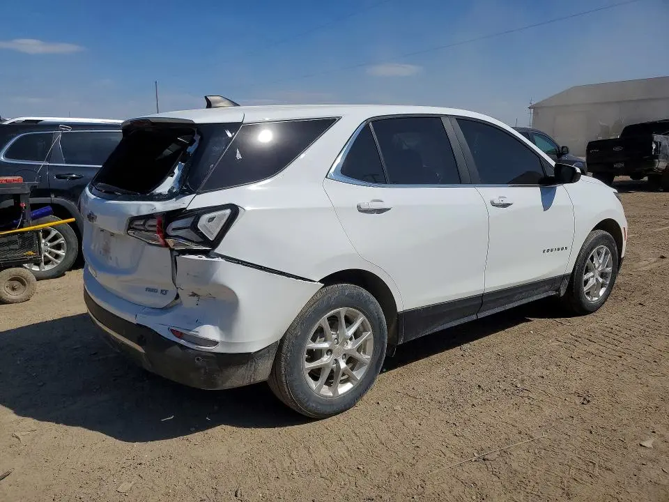2022 CHEVROLET EQUINOX LT  