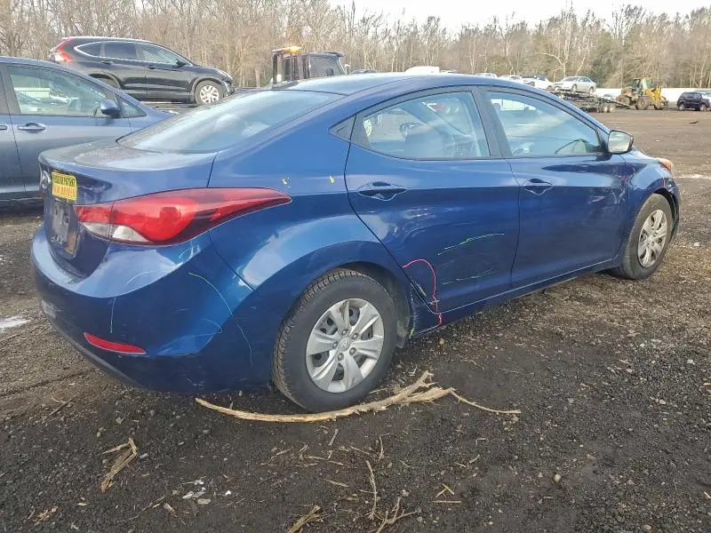 2016 HYUNDAI ELANTRA SE  