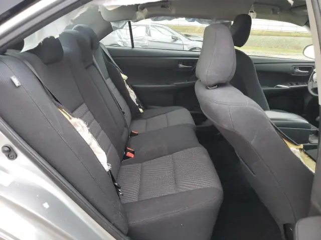 2016 TOYOTA CAMRY LE  