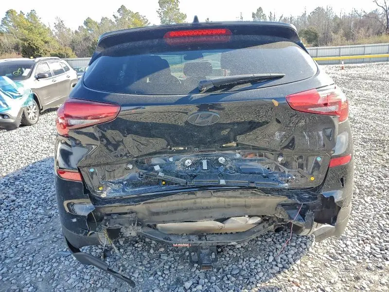 2020 HYUNDAI TUCSON SE  