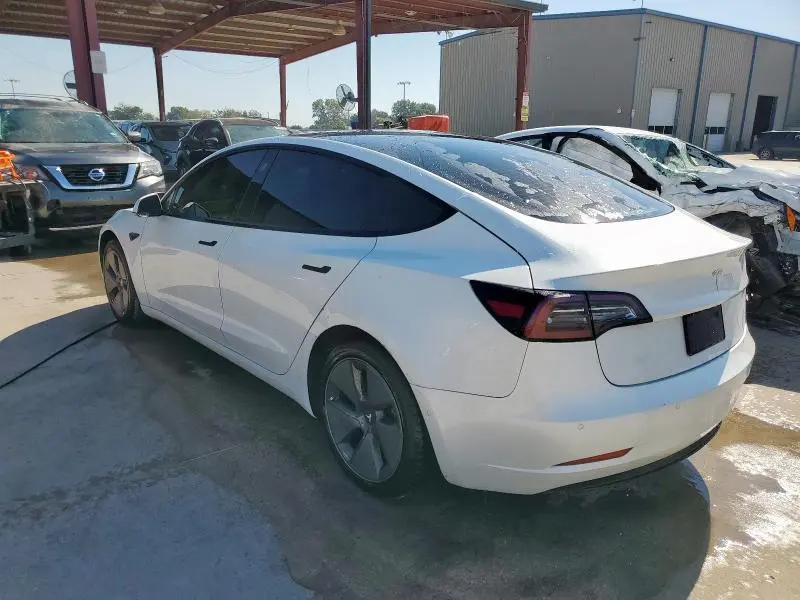 2021 TESLA MODEL 3   