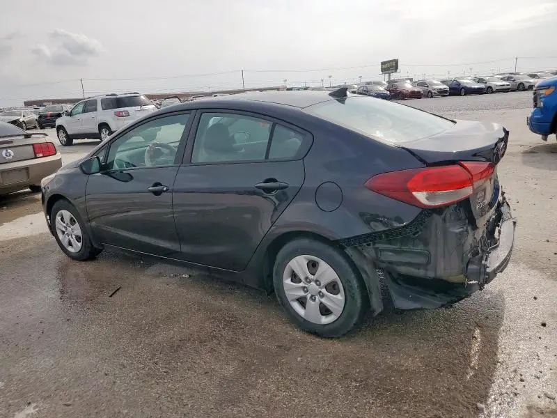 2017 KIA FORTE LX  