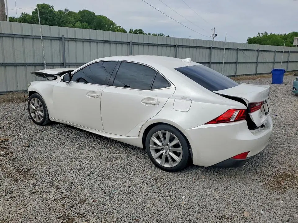 2016 LEXUS IS 200T  