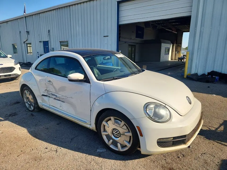 2012 VOLKSWAGEN BEETLE   