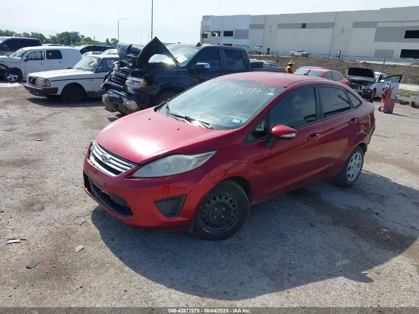 2013 FORD FIESTA SE