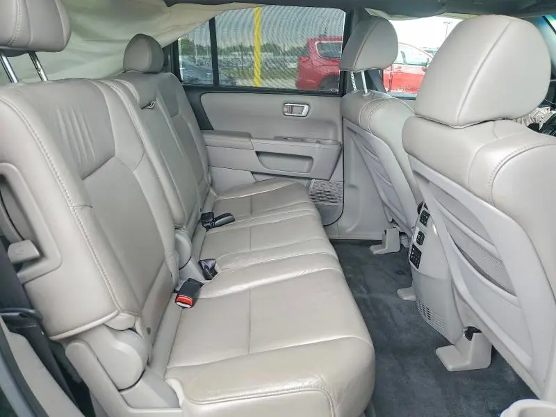 2011 HONDA PILOT TOURING  