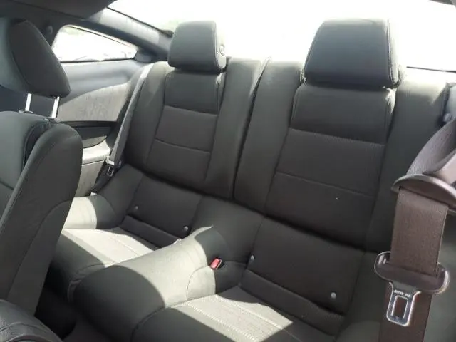 2011 FORD MUSTANG   