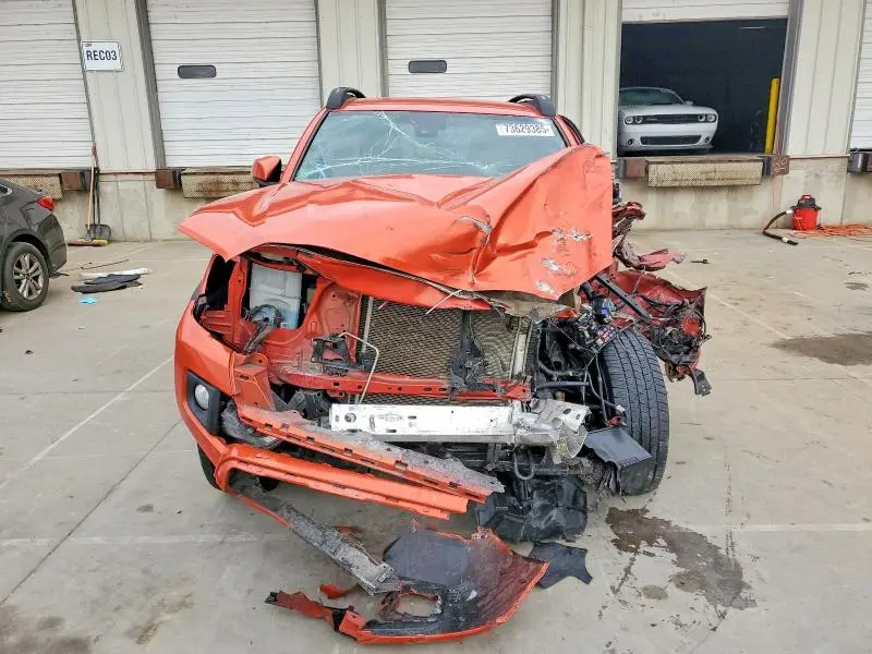 2018 TOYOTA TACOMA DOUBLE CAB  