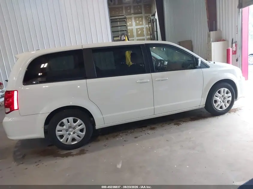 2018 DODGE GRAND CARAVAN SE