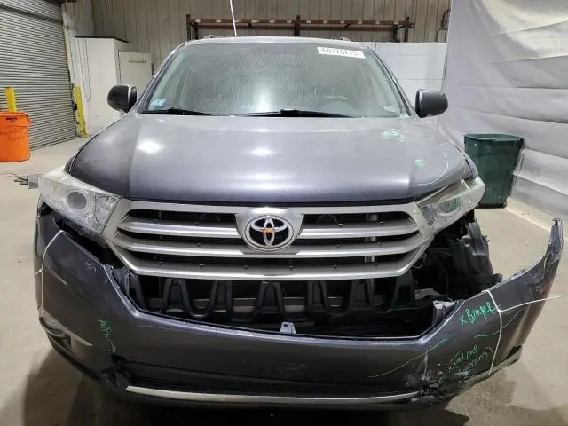 2013 TOYOTA HIGHLANDER LIMITED  