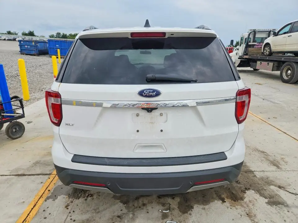 2019 FORD EXPLORER XLT  