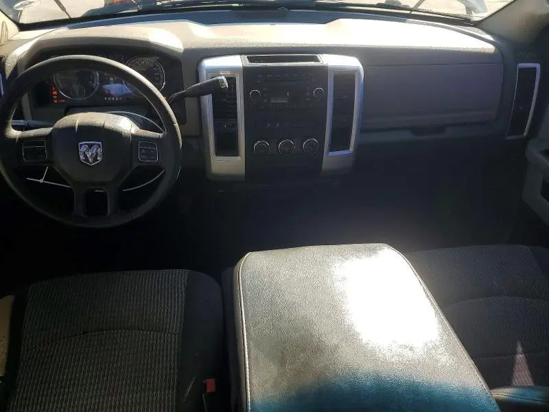 2012 DODGE RAM 1500 SLT  