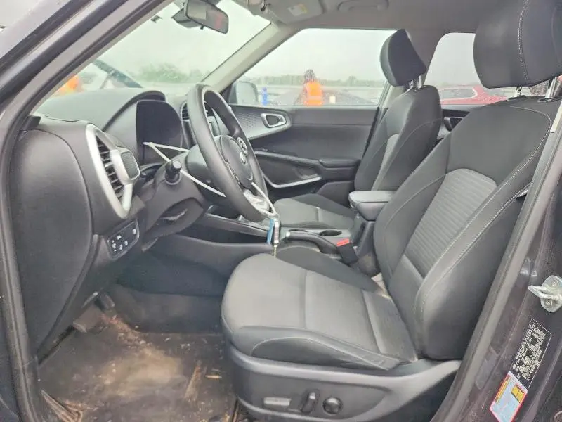 2021 KIA SOUL S  